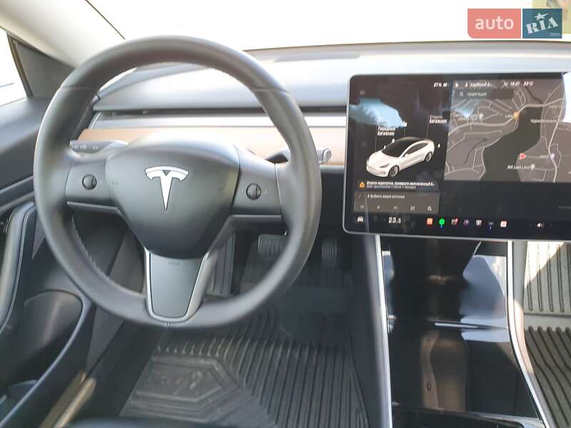 Седан Tesla Model 3 2020 в Рівному фото 38 Седан Tesla Model 3 2020 в Рівному
