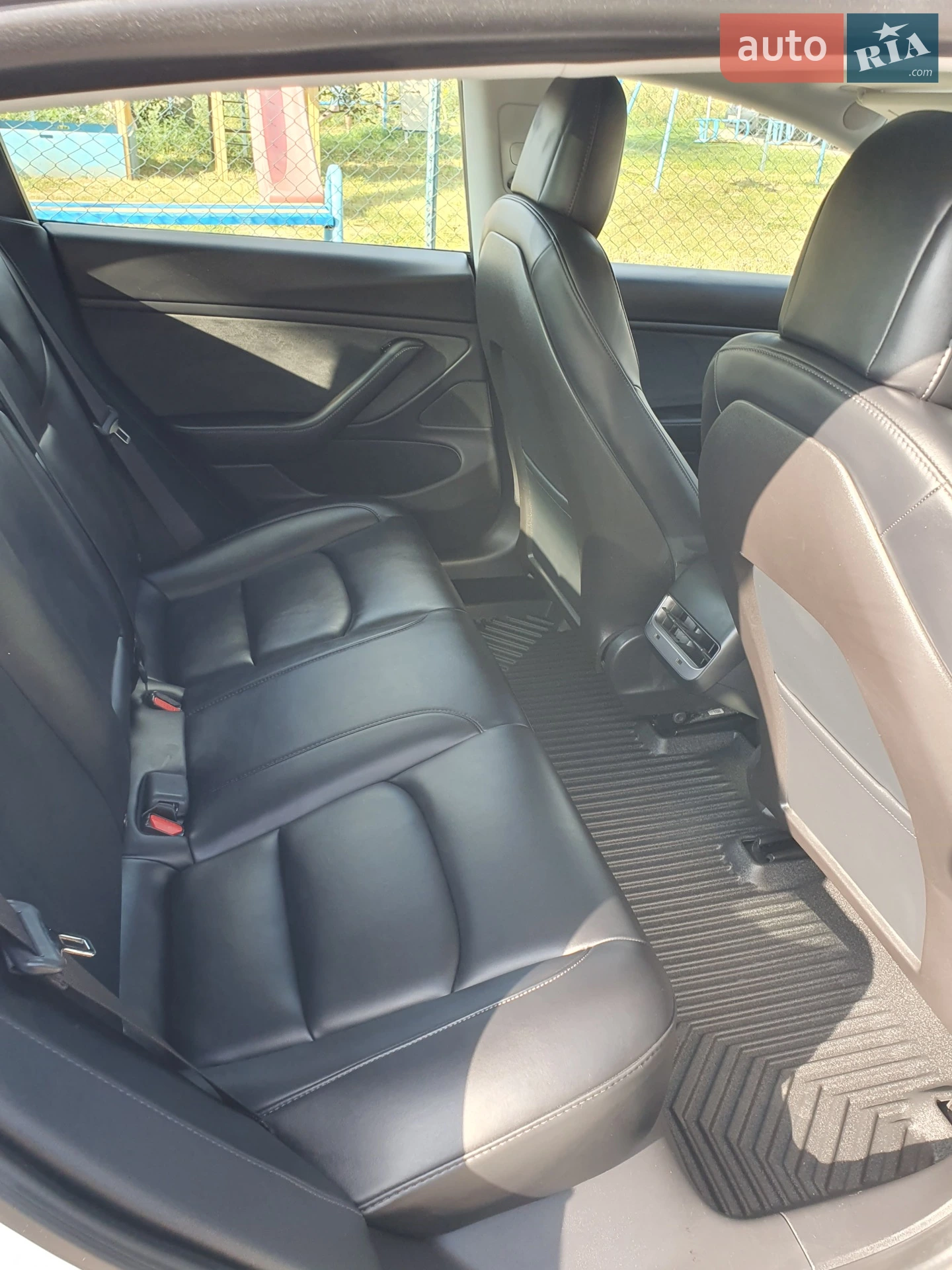 2020 Tesla Model 3 - мініатюра 47