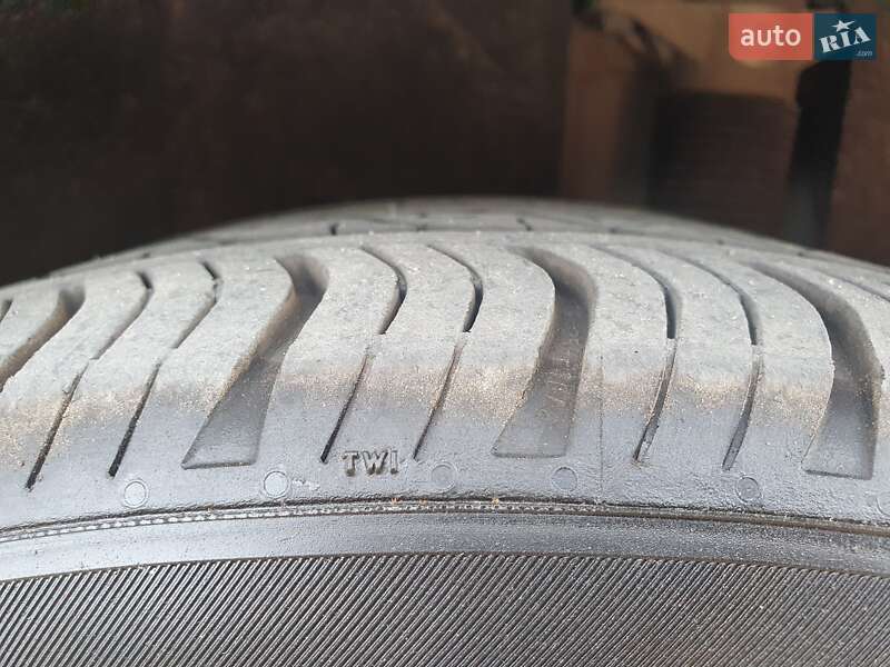 Седан Tesla Model 3 2020 в Рівному фото 52 Седан Tesla Model 3 2020 в Рівному