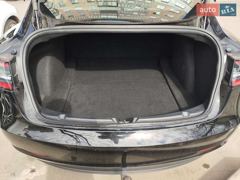 Седан Tesla Model 3 2019 в Тернополе фото 50 Седан Tesla Model 3 2019 в Тернополе