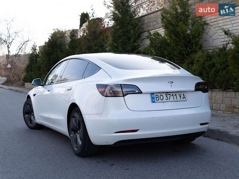 Седан Tesla Model 3 2019 в Львове фото 3 Седан Tesla Model 3 2019 в Львове