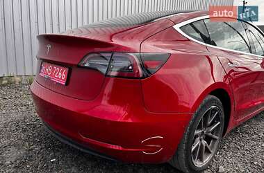 Седан Tesla Model 3 2018 в 