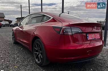 Седан Tesla Model 3 2018 в 