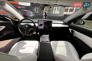 Седан Tesla Model 3 2018 в 