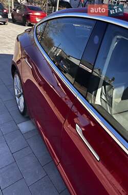 Седан Tesla Model 3 2018 в 