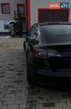 Седан Tesla Model 3 2018 в 