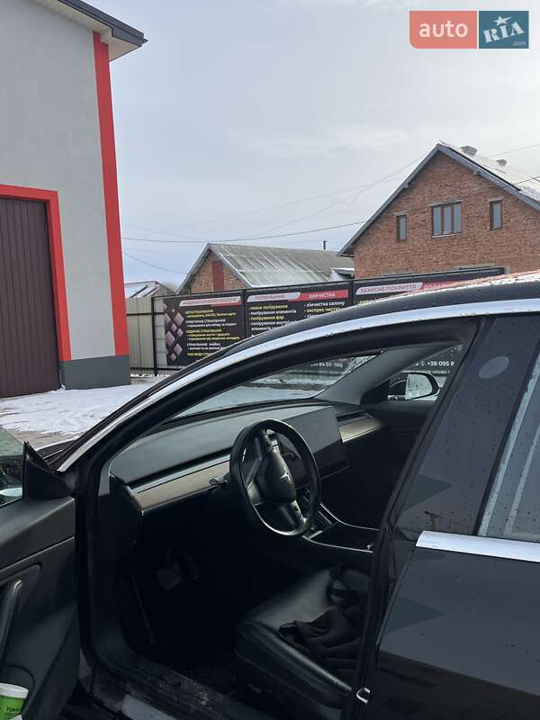 Tesla Model 3 2018
