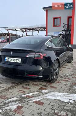 Седан Tesla Model 3 2018 в 