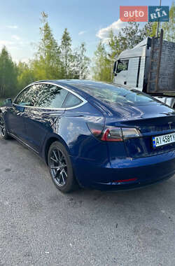 Седан Tesla Model 3 2018 в 