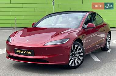 Внедорожник / Кроссовер Tesla Model 3 2024 в Киеве