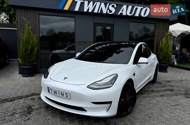 Седан Tesla Model 3 2019 в 