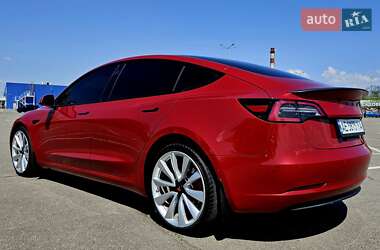 Седан Tesla Model 3 2018 в 