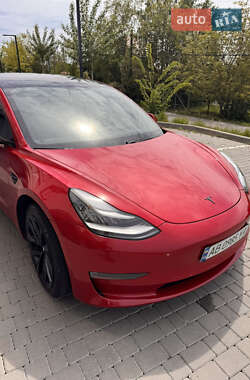 Седан Tesla Model 3 2020 в Виннице