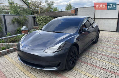 Седан Tesla Model 3 2022 в Харкові