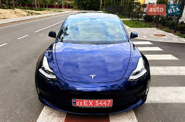 Седан Tesla Model 3 2019 в 
