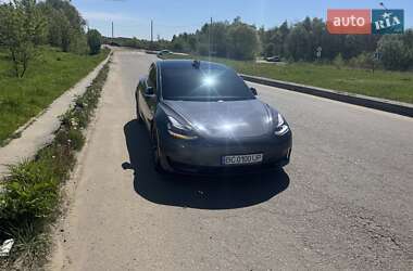 Седан Tesla Model 3 2020 в 
