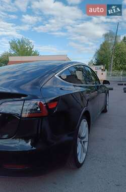 Седан Tesla Model 3 2018 в 
