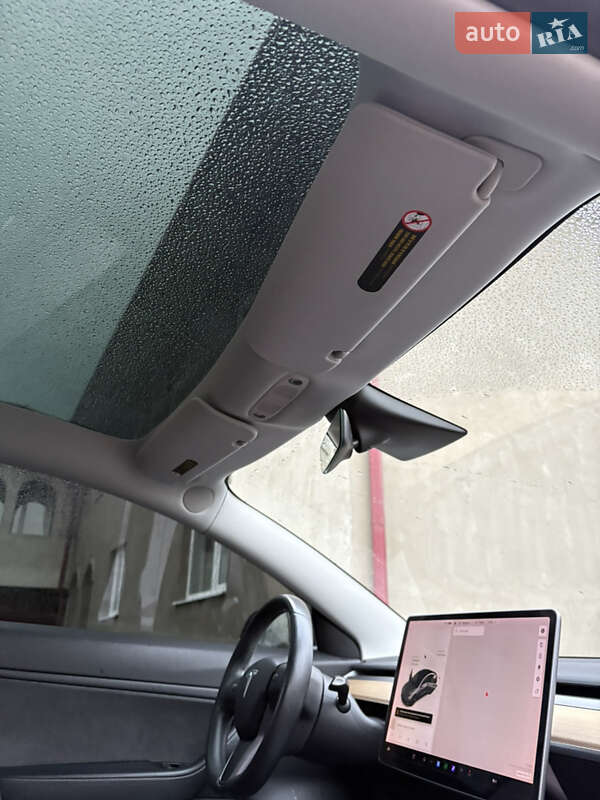 Седан Tesla Model 3 2019 в Коломые