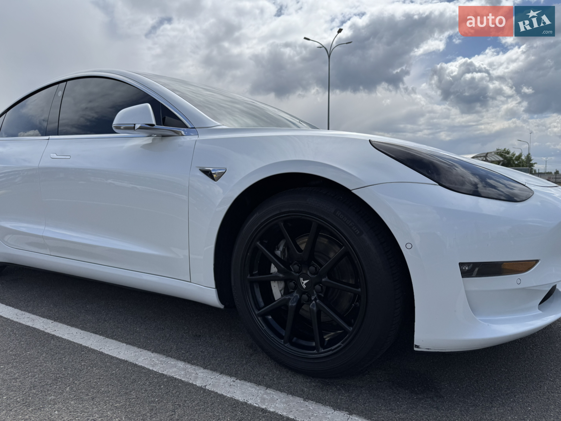2019 Tesla Model 3 - мініатюра 5