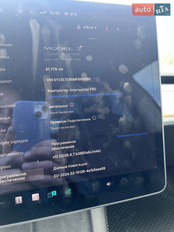 Седан Tesla Model 3 2021 в Львове
