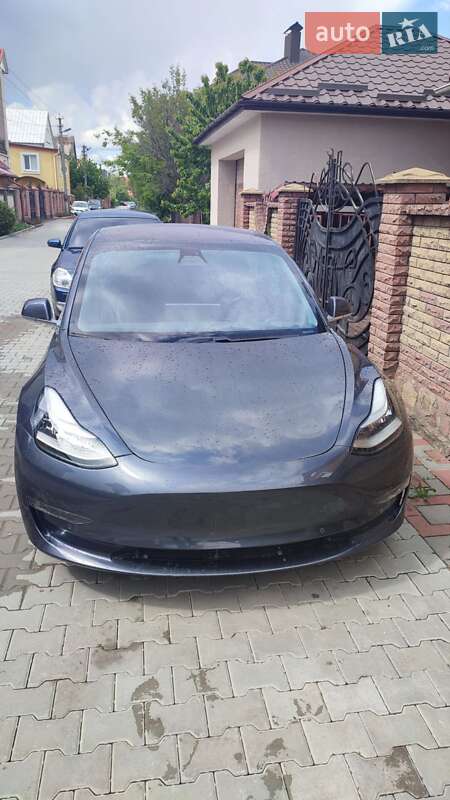 Седан Tesla Model 3 2018 в Хмельницькому
