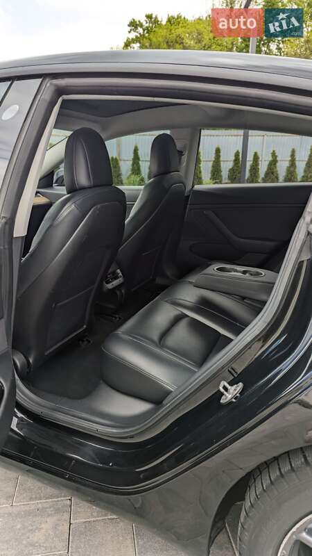 Седан Tesla Model 3 2018 в Луцке фото 9 Седан Tesla Model 3 2018 в Луцке