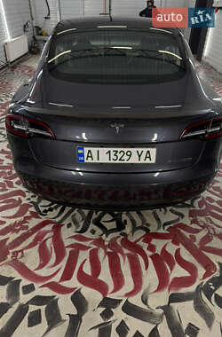 Седан Tesla Model 3 2018 в 