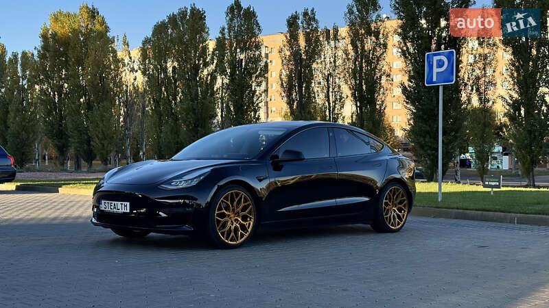Седан Tesla Model 3 2018 в Черкассах фото 4 Седан Tesla Model 3 2018 в Черкассах