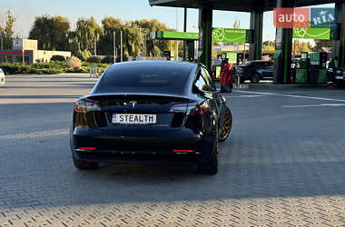 Седан Tesla Model 3 2018 в 