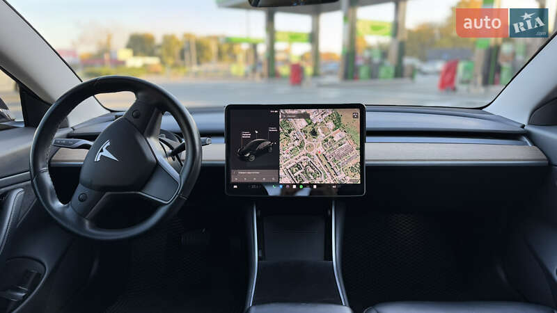 Седан Tesla Model 3 2018 в Черкассах фото 39 Седан Tesla Model 3 2018 в Черкассах