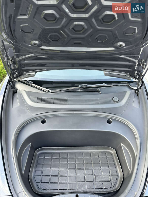 Седан Tesla Model 3 2023 в Коростені фото 14 Седан Tesla Model 3 2023 в Коростені