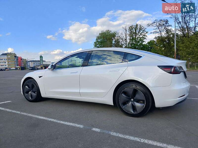 Седан Tesla Model 3 2019 в Києві фото 9 Седан Tesla Model 3 2019 в Києві