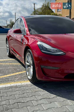 Седан Tesla Model 3 2018 в 