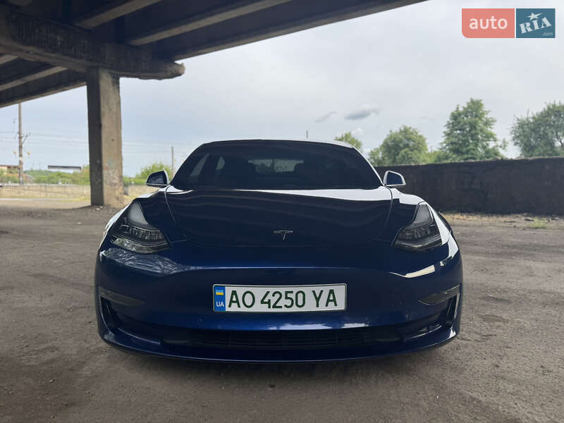 Седан Tesla Model 3 2020 в Ужгороде фото 2 Седан Tesla Model 3 2020 в Ужгороде