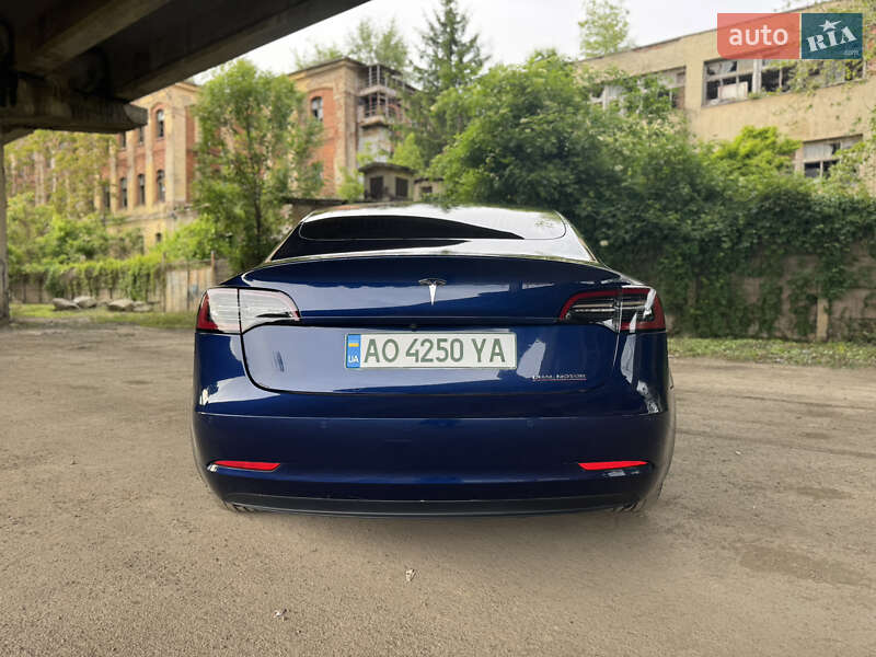 Седан Tesla Model 3 2020 в Ужгороде фото 10 Седан Tesla Model 3 2020 в Ужгороде