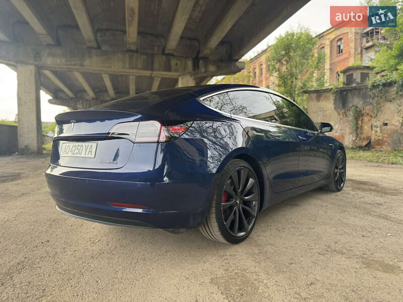 Седан Tesla Model 3 2020 в Ужгороде фото 12 Седан Tesla Model 3 2020 в Ужгороде