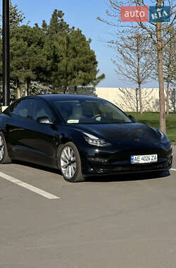 Седан Tesla Model 3 2018 в 