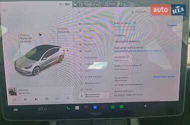 Седан Tesla Model 3 2020 в 