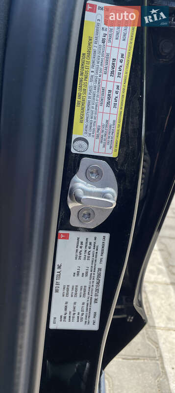 Седан Tesla Model 3 2018 в Одессе
