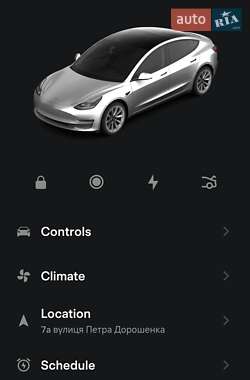 Седан Tesla Model 3 2020 в 