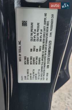 Седан Tesla Model 3 2021 в 