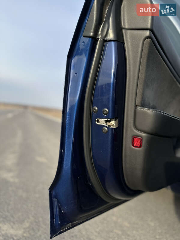 Седан Tesla Model 3 2018 в Львове