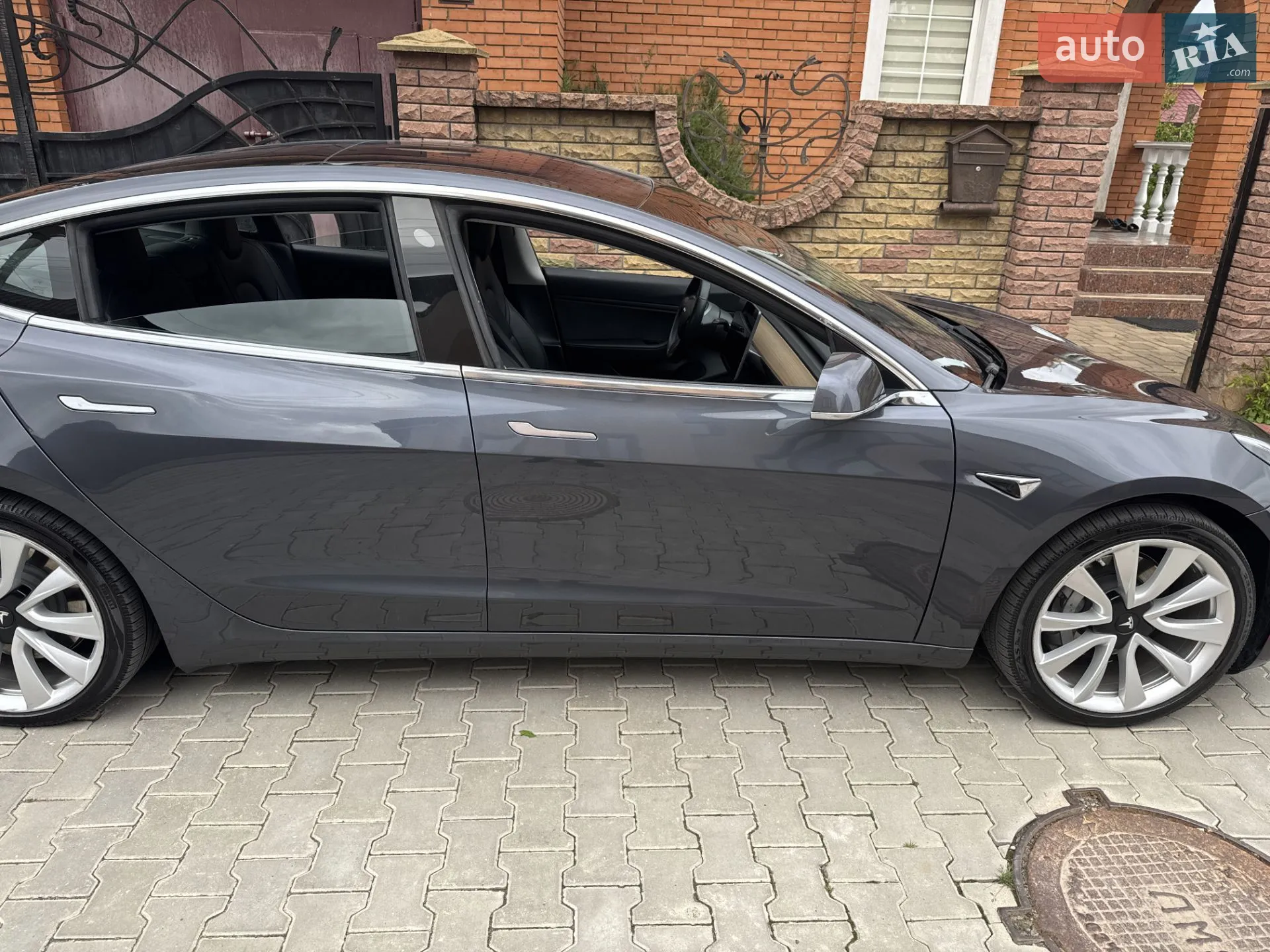 2018 Tesla Model 3 - мініатюра 4