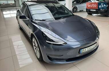 Седан Tesla Model 3 2018 в 