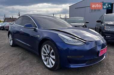 Седан Tesla Model 3 2018 в Луцьку