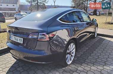 Седан Tesla Model 3 2019 в 