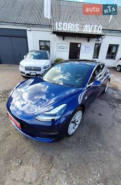 Седан Tesla Model 3 2019 в 
