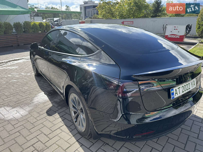 Седан Tesla Model 3 2021 в Ивано-Франковске фото 12 Седан Tesla Model 3 2021 в Ивано-Франковске