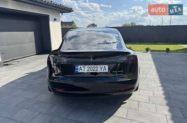 Седан Tesla Model 3 2021 в Ивано-Франковске