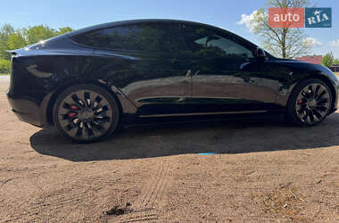 Седан Tesla Model 3 2023 в Житомире